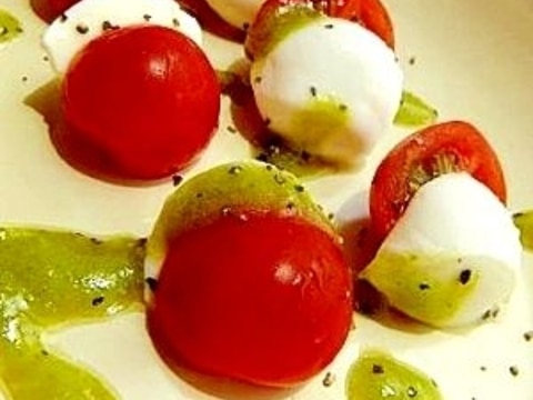 ジェノベーゼソースで✦カプレーゼ✦